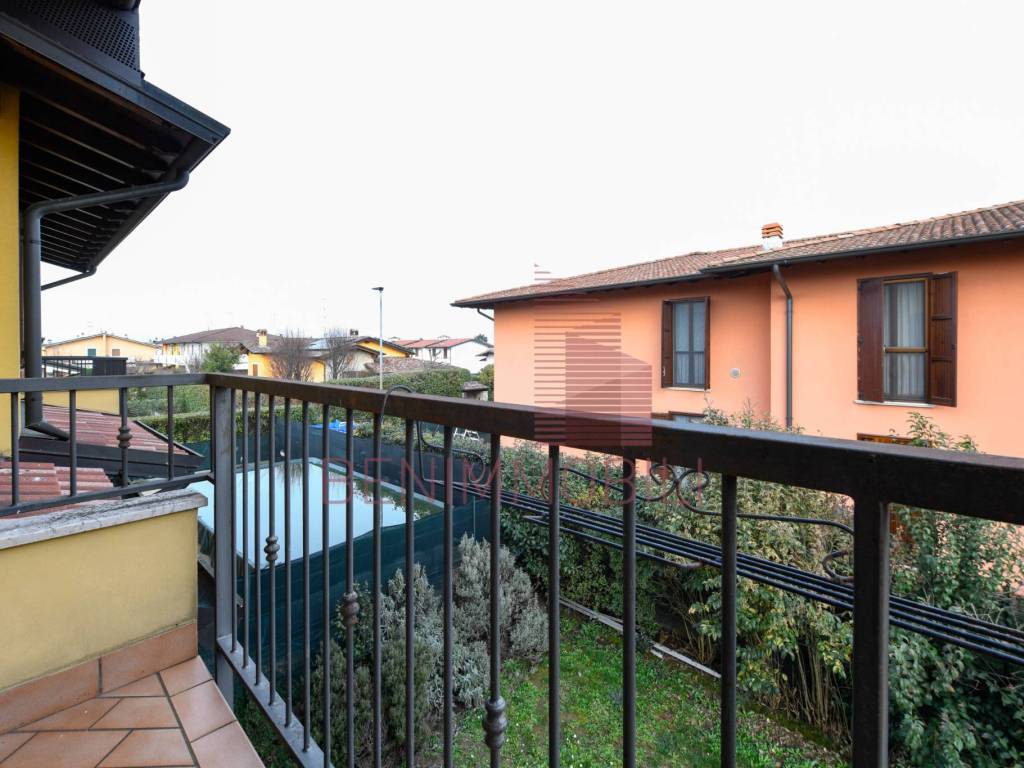 Villa bifamiliare in vendita Manerbio (BS) (100).j