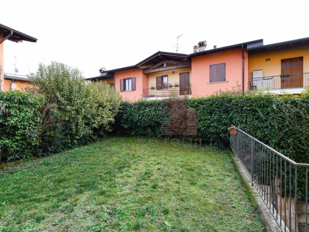 Villa bifamiliare in vendita Manerbio (BS) (127).j