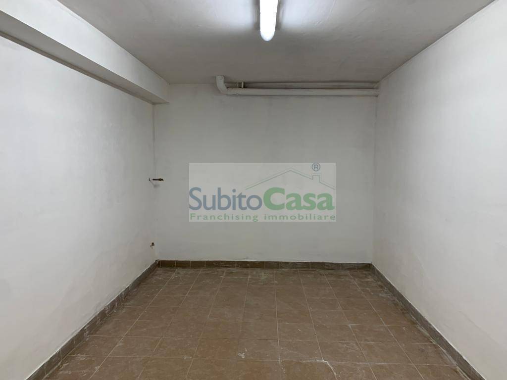 Garage - box viale abruzzo 221, chieti scalo, chieti