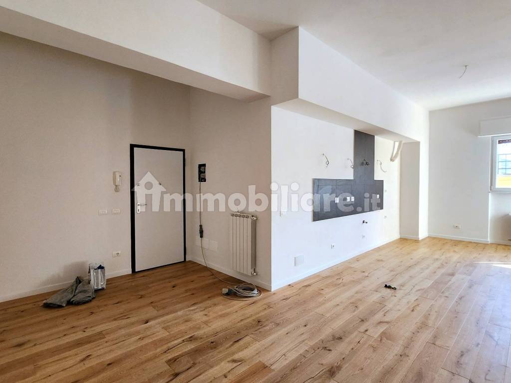 Vendita Appartamento Firenze. Trilocale in viale dei Mille. Ottimo