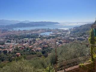 Foto - Vendita Trilocale con giardino, La Spezia, Golfo dei Poeti