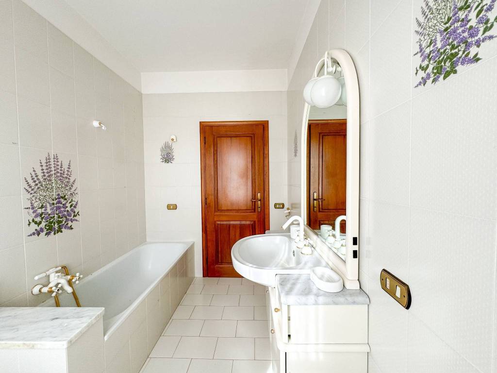 BAGNO 2