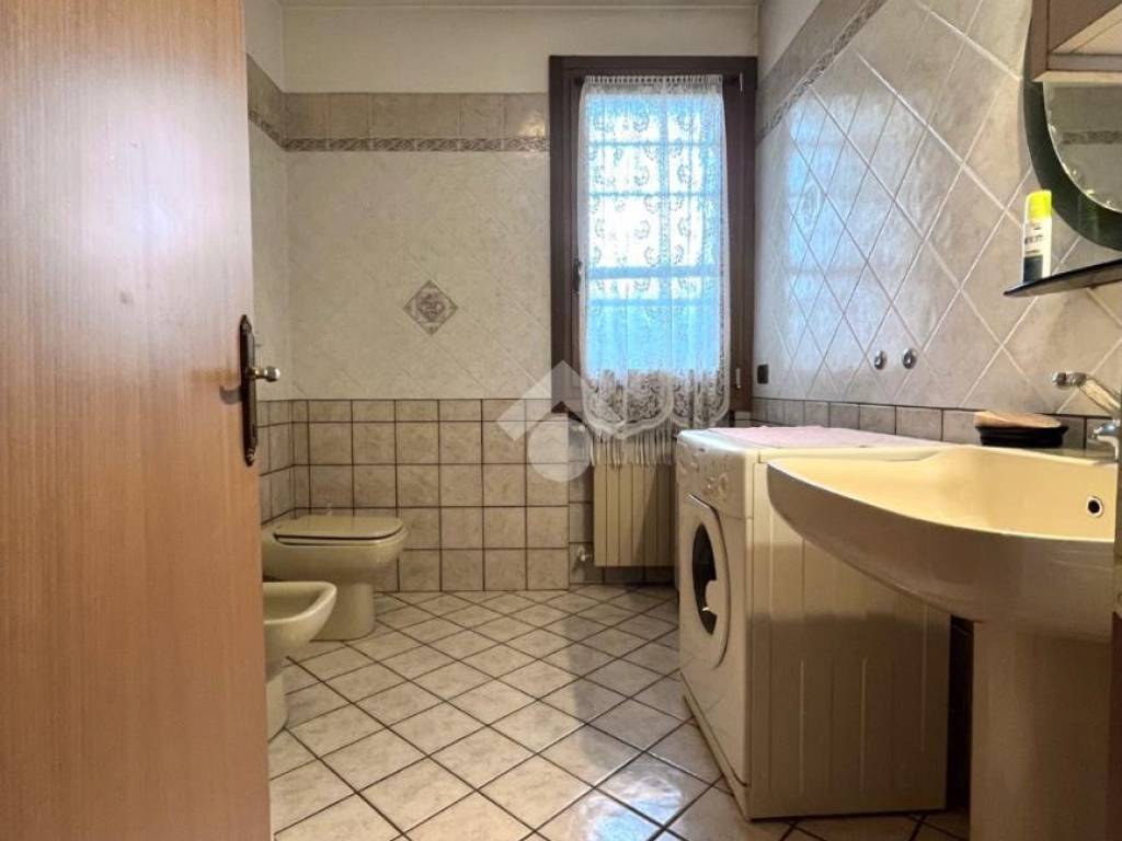 LAVANDERIA7BAGNO P.T.