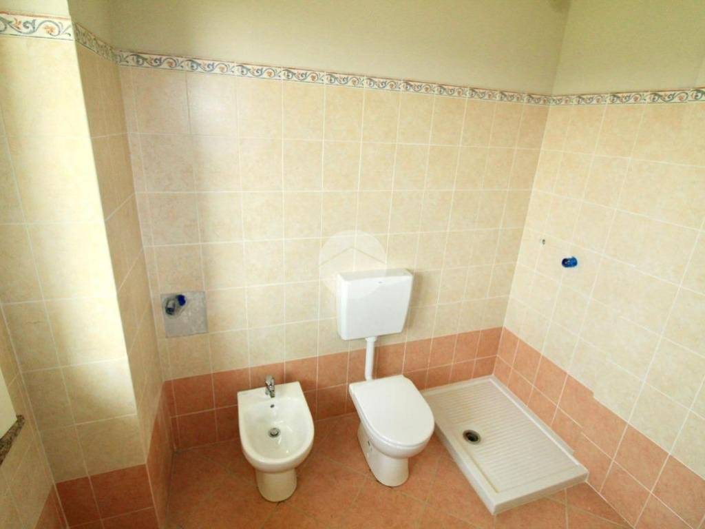 bagno primo piano