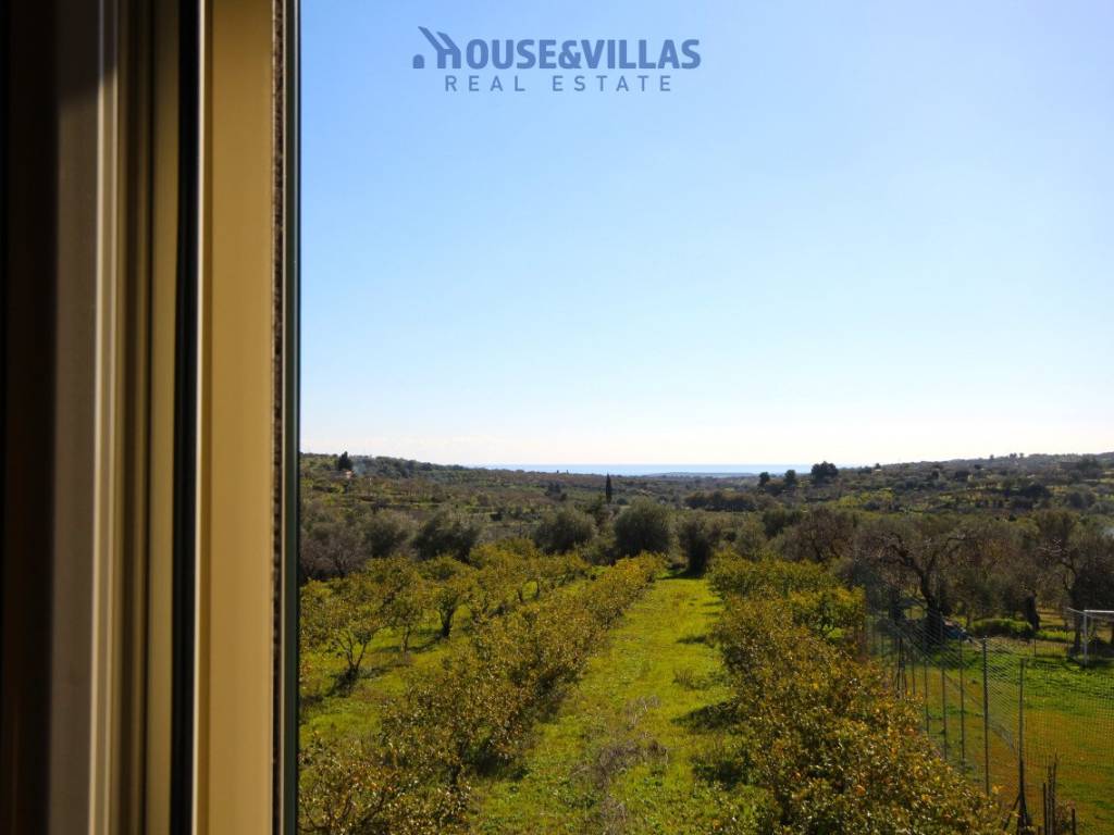 villa con terreno in cda zisola a noto 15