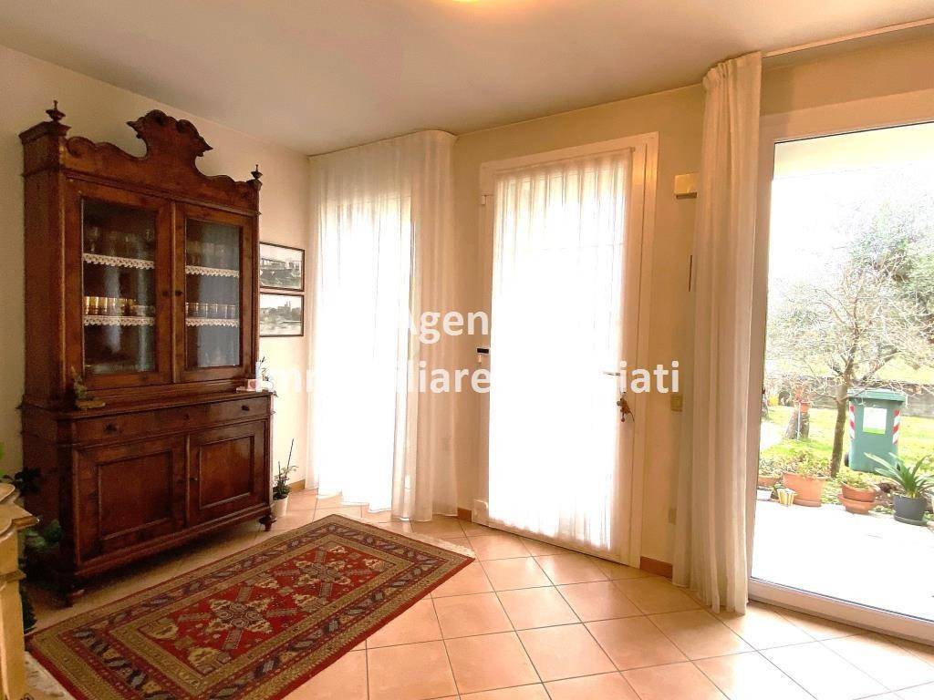 Vendita Villa bifamiliare in Villaggio Sant'Eusebio Bassano del Grappa