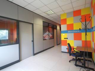 corridoio uffici p1