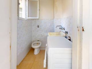 Viale-Della-Repubblica-Bathroom 1