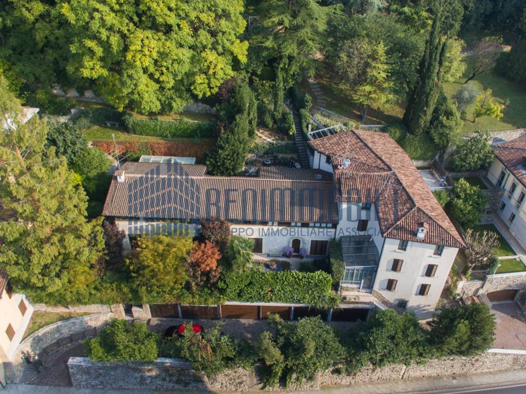 villa in vendita zona San Rocchino Brescia (4).jpg