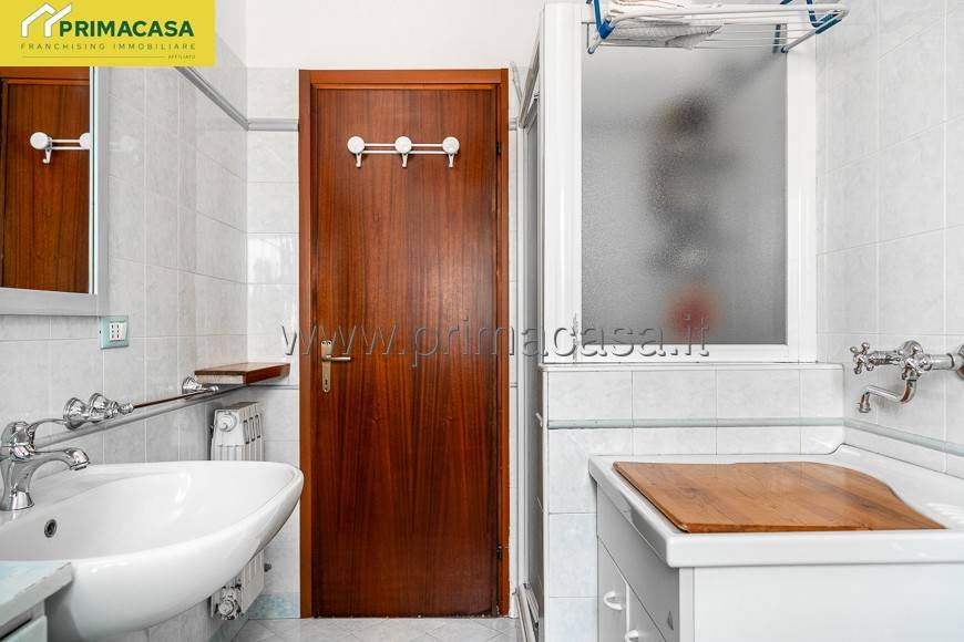 Bagno Finestrato