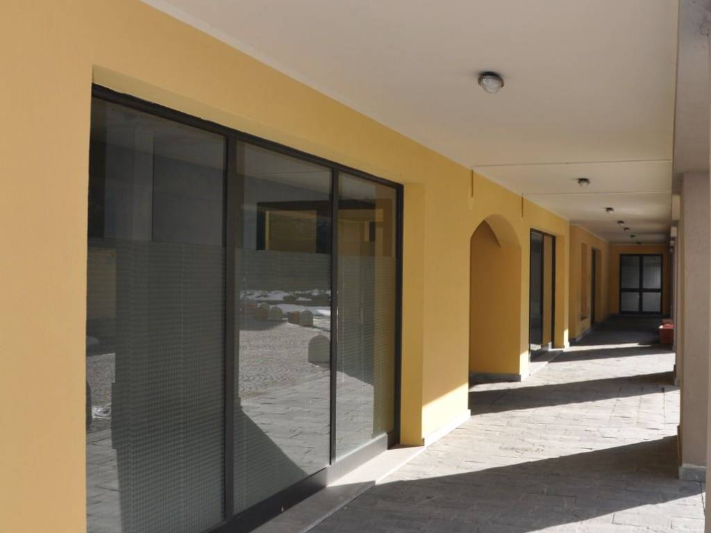 Magazzino - deposito via paolo giacometti, novi ligure