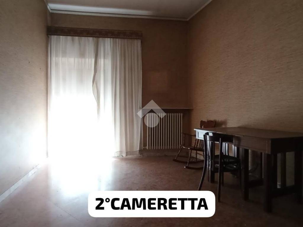 2^CAMERETTA