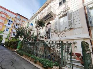 Villa in centro di Sanremo