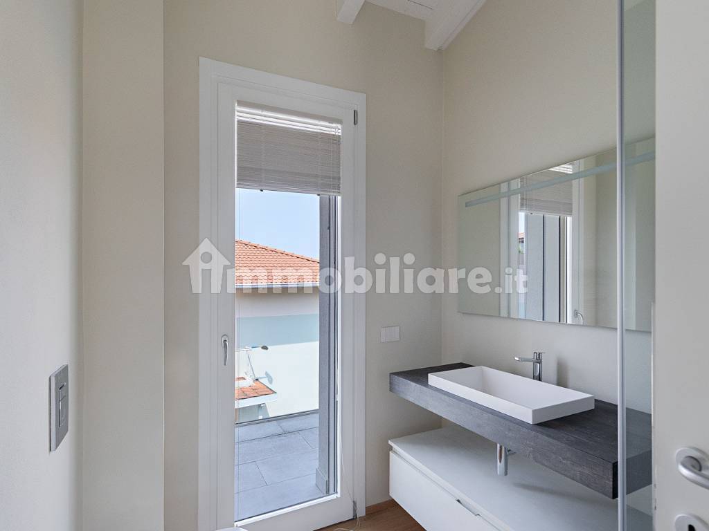 BAGNO 