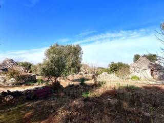 trulli con giardino