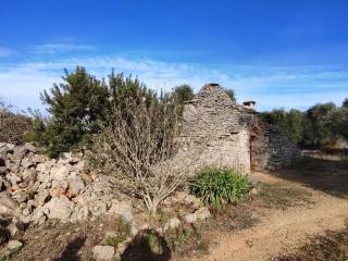 trulli con giardino