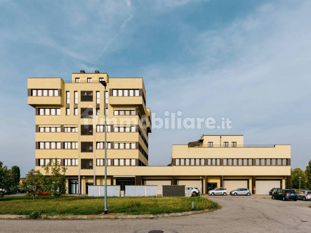 Imm. Castelmaggiore Castenaso Via Bottau 4-36.jpg