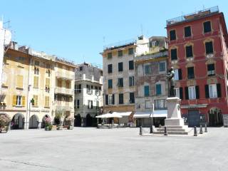 chiavari