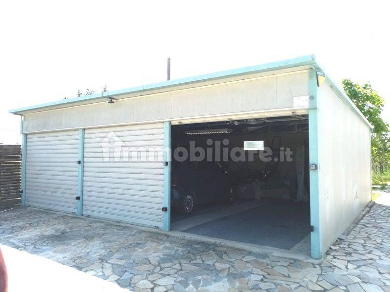 garage