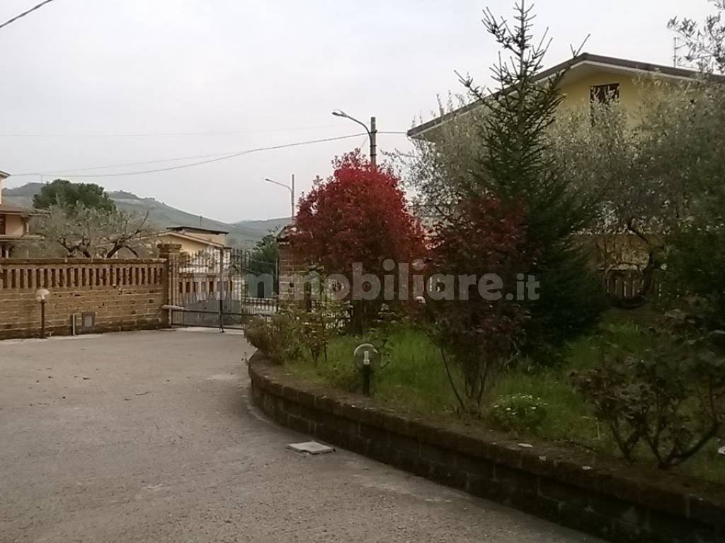 Campli villa in vendita (3).jpg