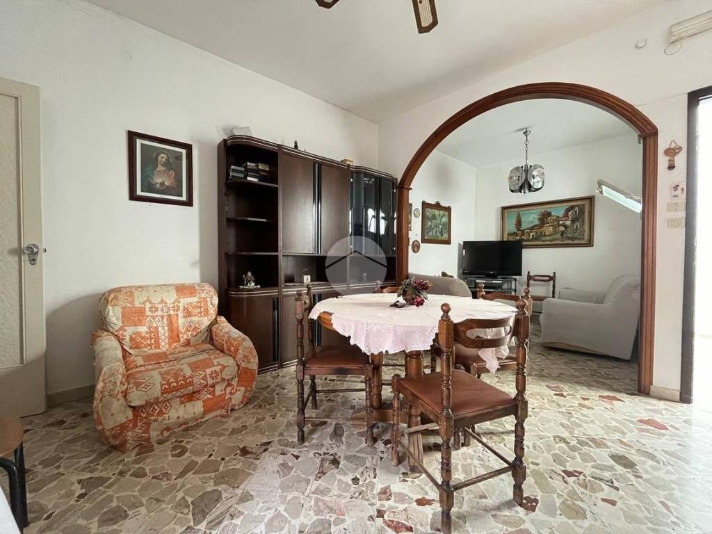 Terratetto unifamiliare via francesco ferruccio 81, centro, alcamo