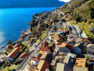 Casa di borgo a Germanello con vista lago