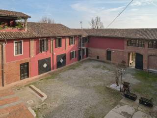 Cortile interno 4