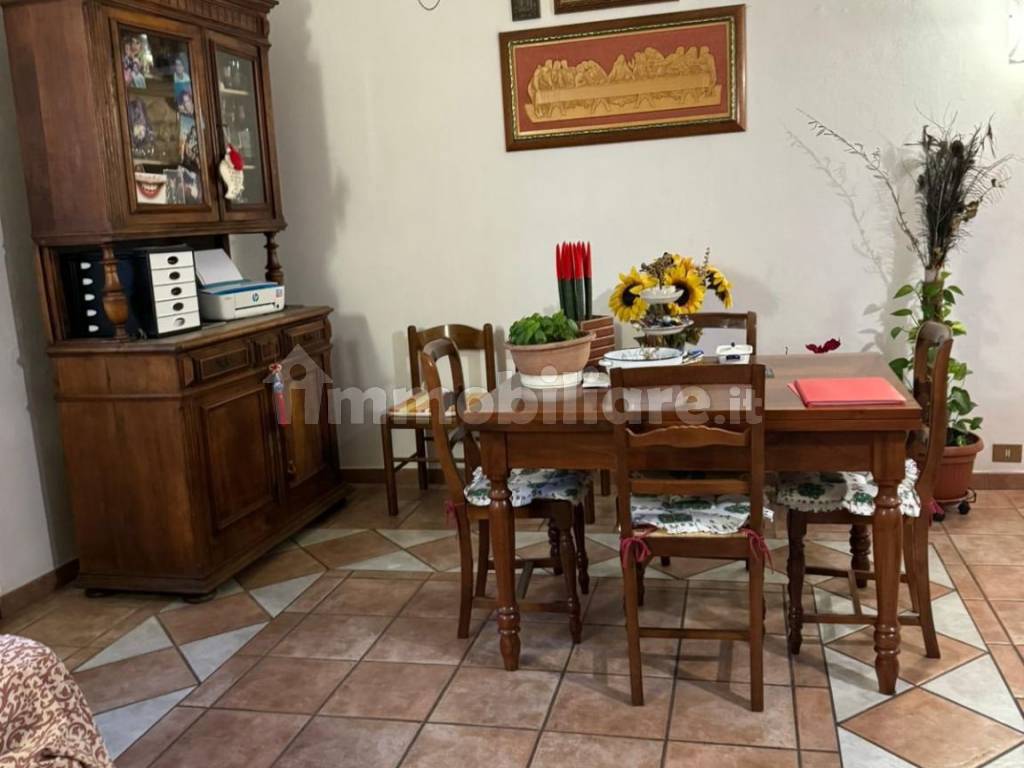 sala da pranzo/soggiorno