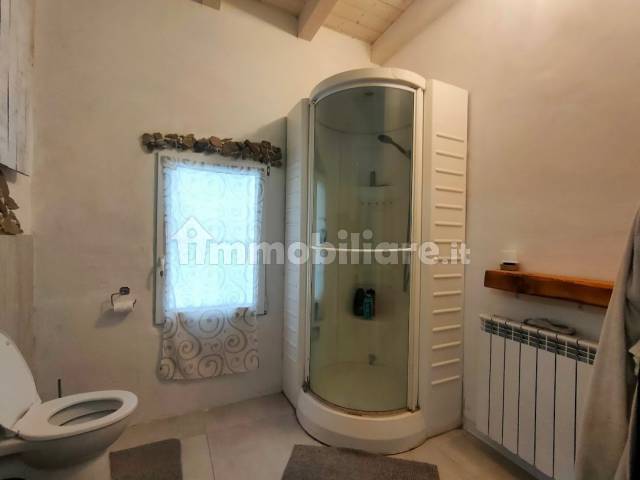 BAGNO 2 LOC