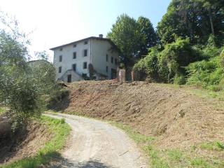 Casa colonica singola in vendita a Lucca (10).JPG