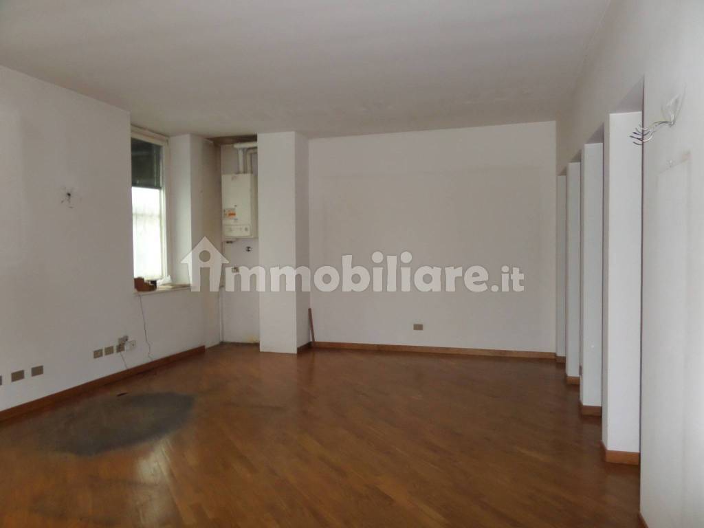 Stanza non arredata