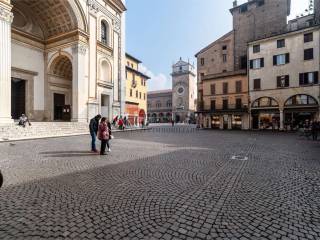 Piazza Mantegna