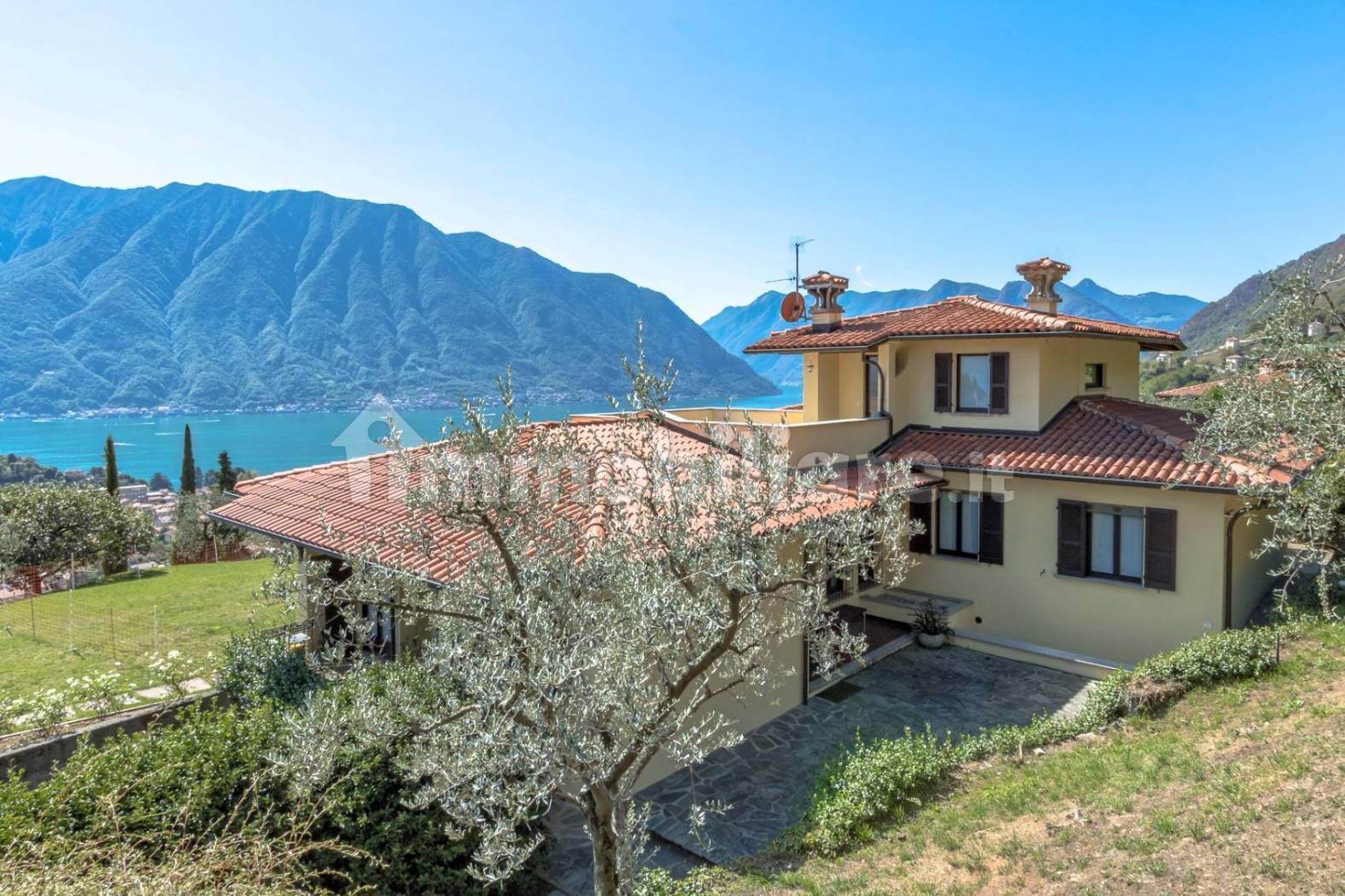 Villa in vendita a Tremezzina