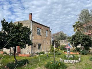 Foto - Vendita villa con giardino, Sennariolo, Sardegna Centro Occidentale