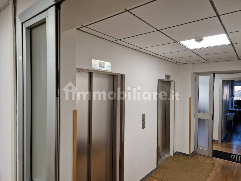 Ufficio - Studio via Ostiense 131L, Roma, Rif. 91811648 - Immobiliare.it