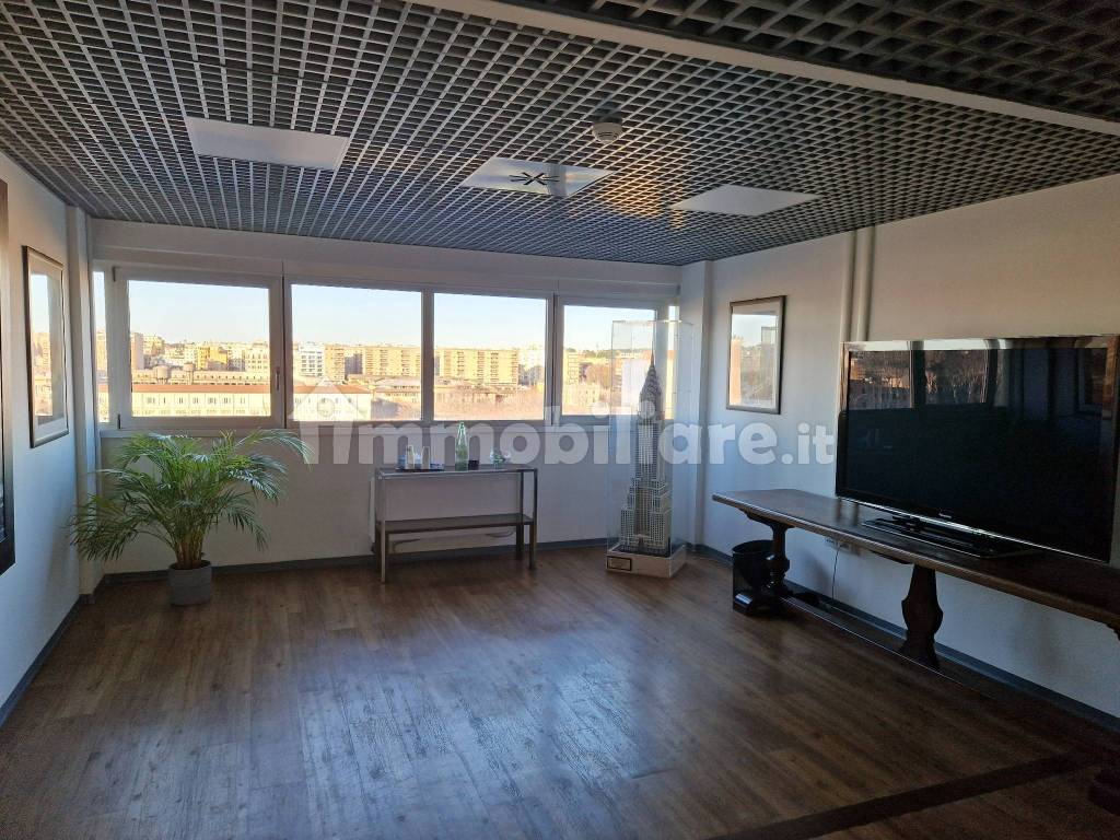 Ufficio - Studio via Ostiense 131L, Roma, Rif. 91811648 - Immobiliare.it