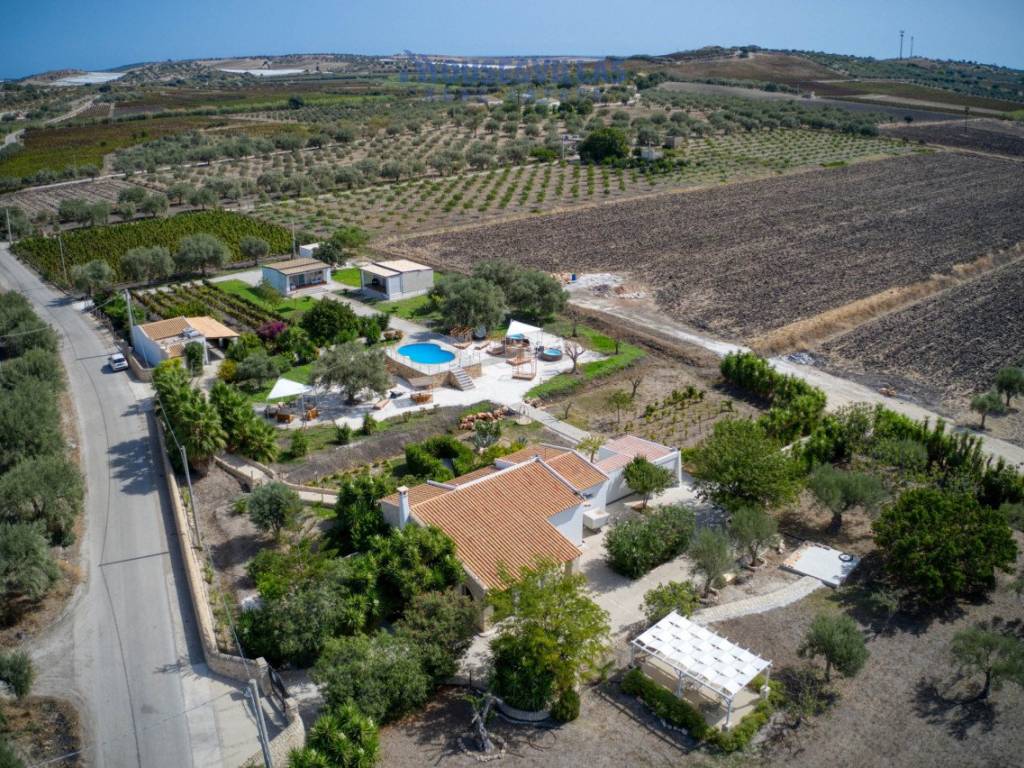 relais in vendita a noto in cda bonivini 19