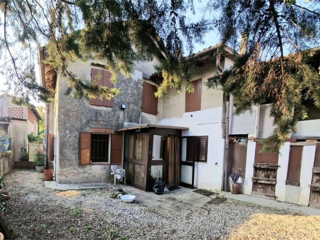 Rustico via roma, 36, chiopris, chiopris-viscone