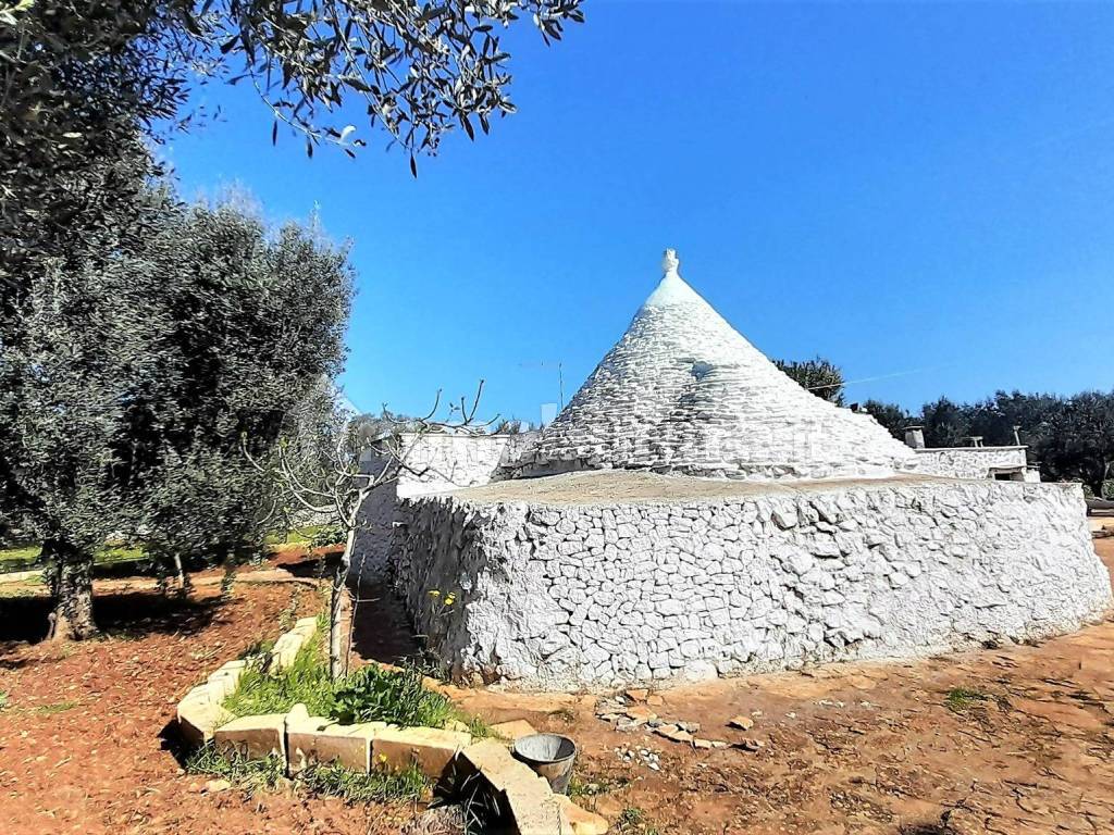 trulli con terreno