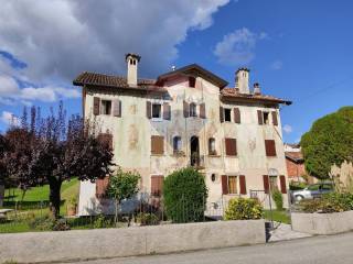 Foto - Vendita villa con giardino, Cesiomaggiore, Dolomiti Bellunesi