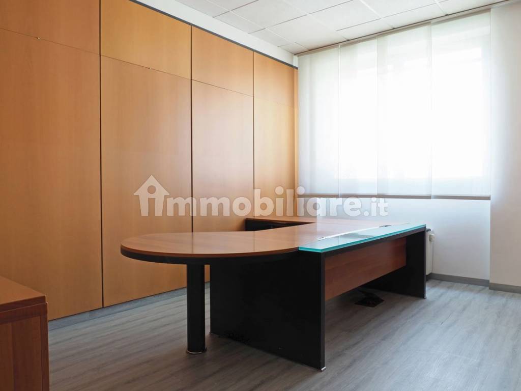 Ufficio - Studio via Thomas Alva Edison, Settimo Milanese, Rif ...