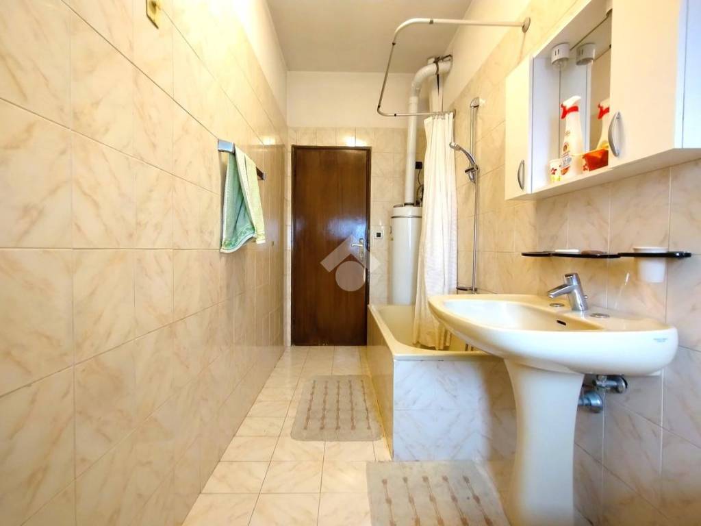 16 BAGNO