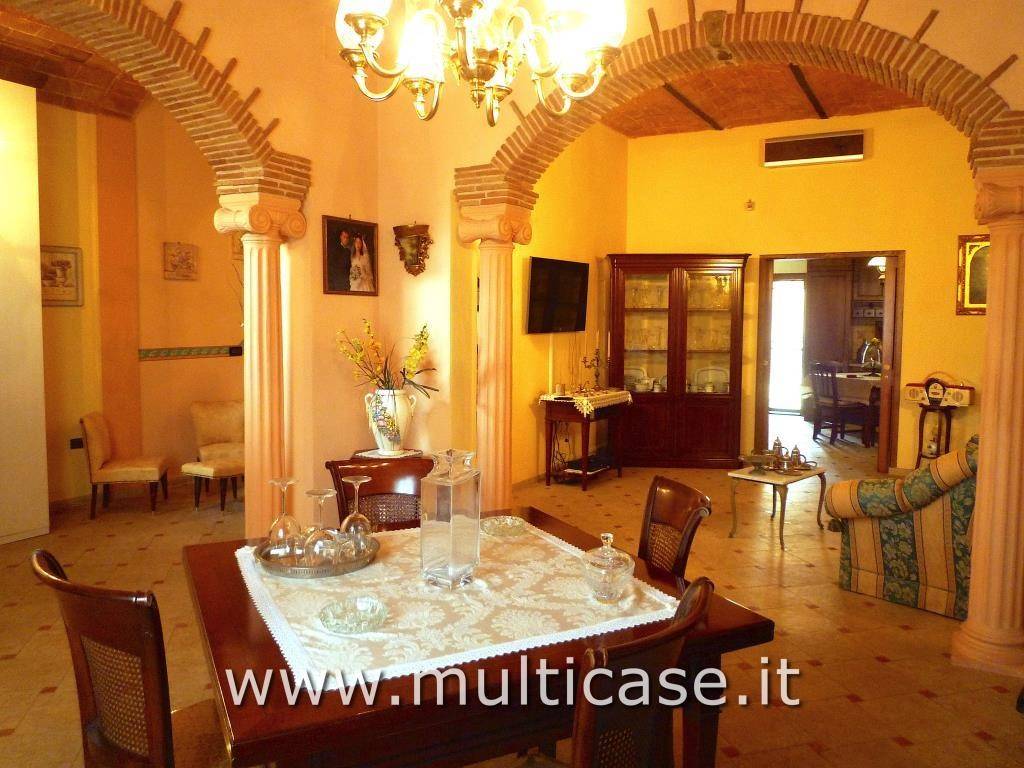Villa in vendita a Viareggio - www.multicase.it