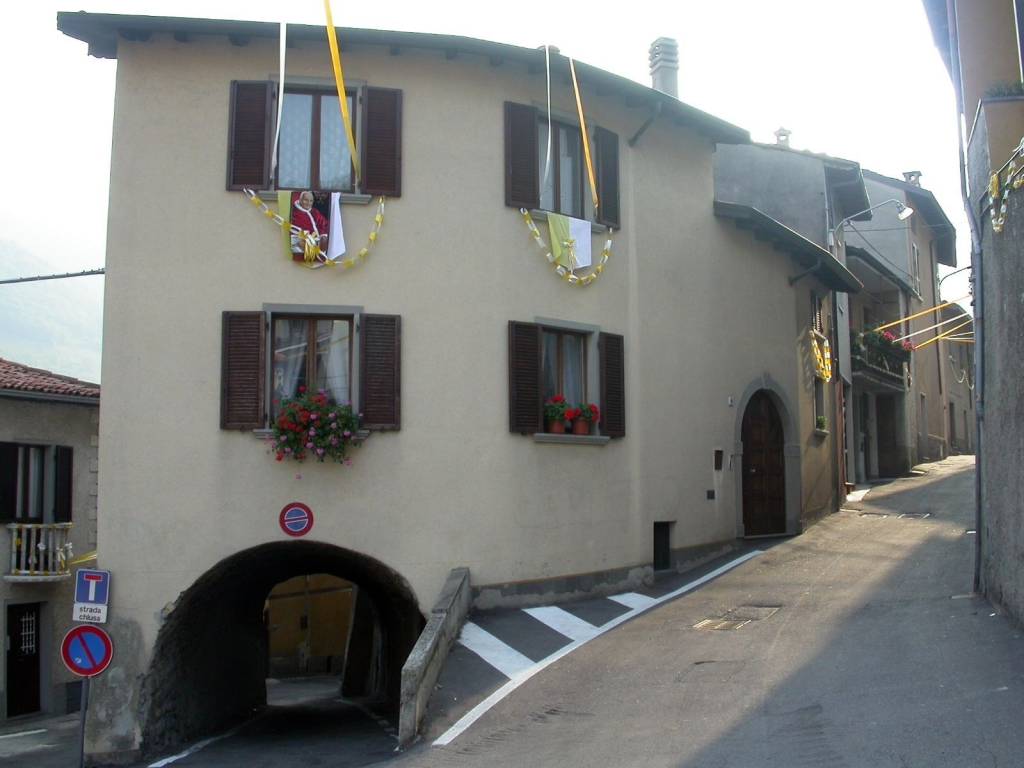 Terratetto unifamiliare via Campello 5, Centro, Fonteno