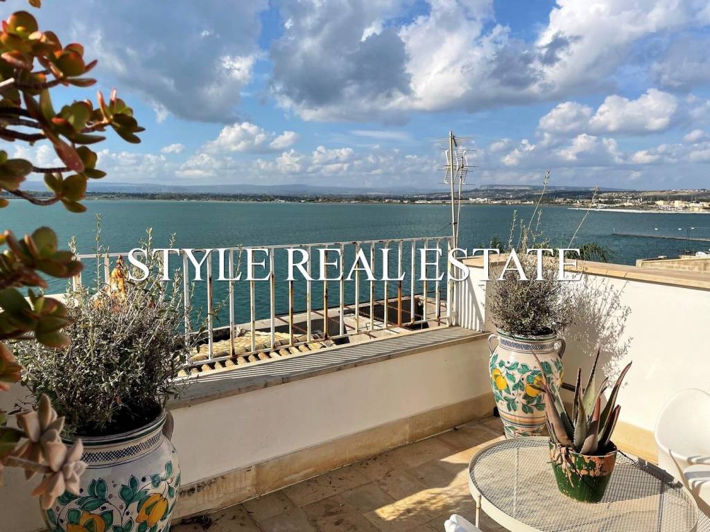 Appartamento via castello maniace, ortigia, siracusa