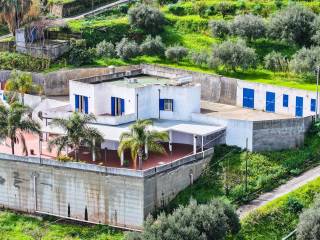 Foto - Vendita villa con giardino, Gioiosa Marea, Costa Saracena