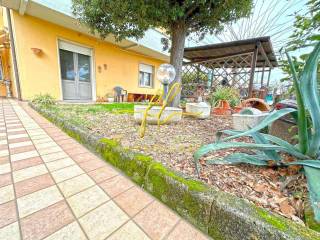 Foto - Vendita Appartamento con giardino, Cecina, Costa degli Etruschi