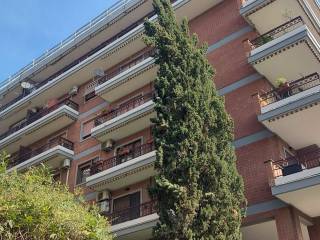 Case in vendita in Via Benedetto Croce, Roma - Immobiliare.it