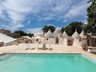 Luxury trulli