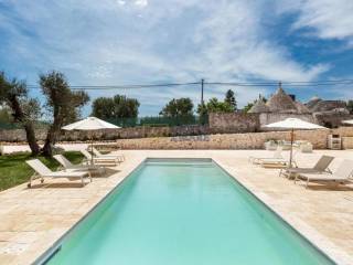 Luxury trulli